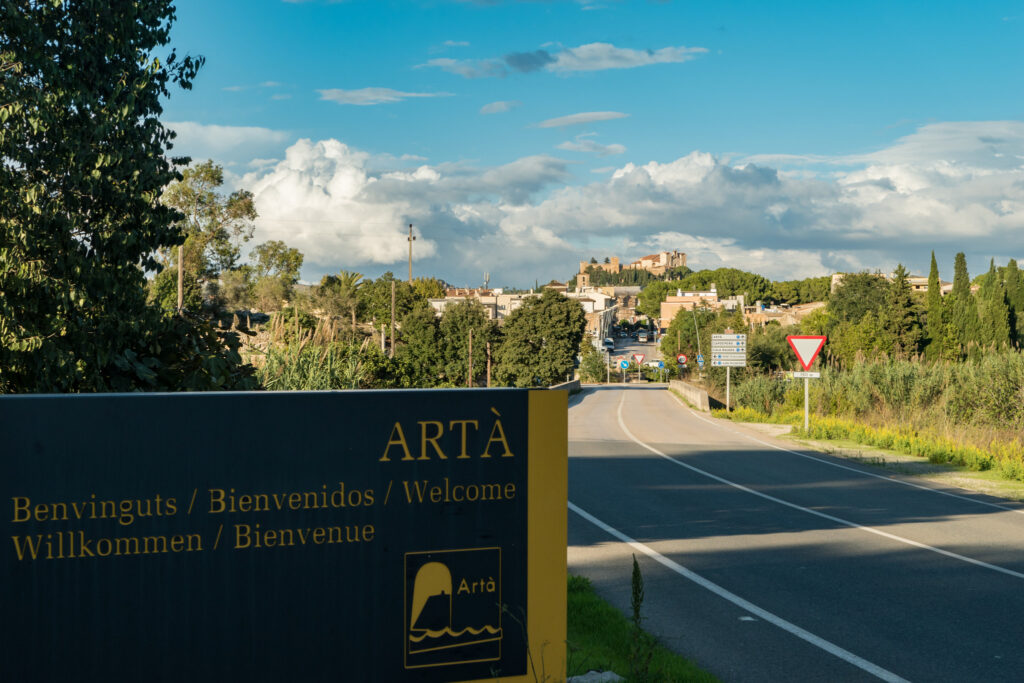welcome poster arta