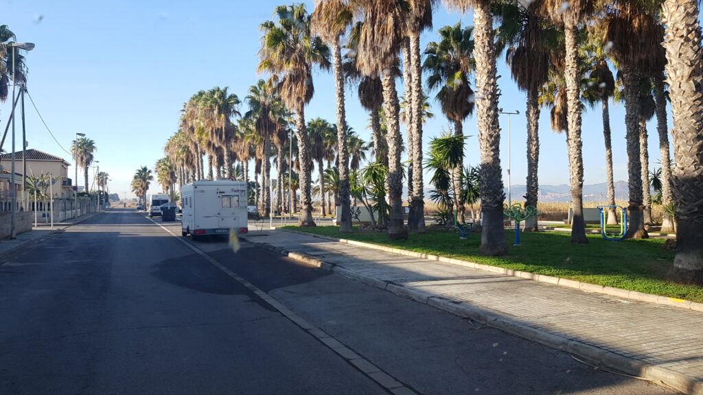 paseo maritimo chilches