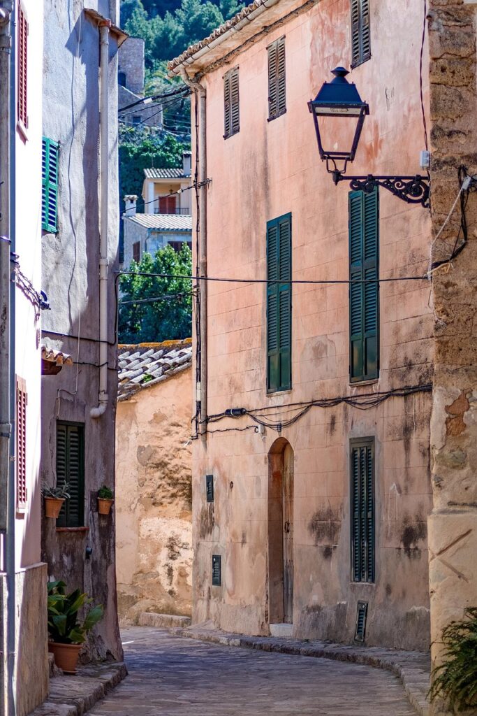town estellencs