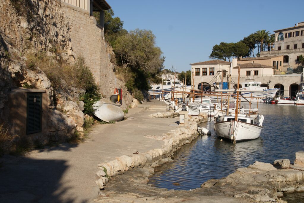cala figuera road