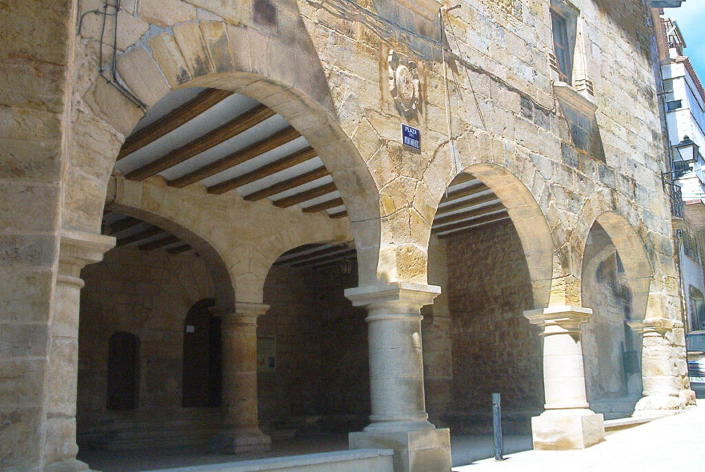 monroyo town council