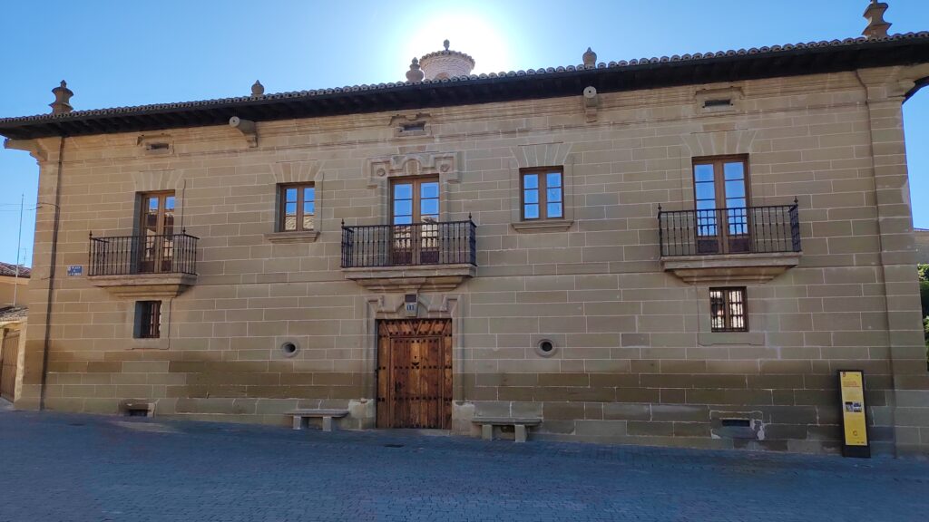 Pobes Palace