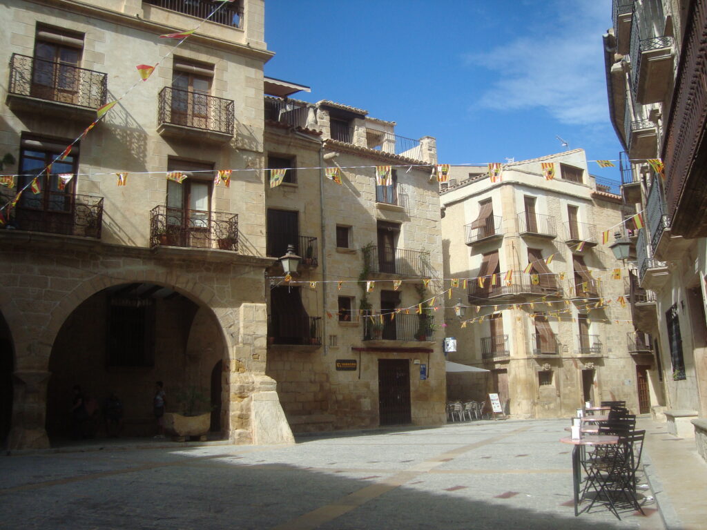 plaza españa calaceite