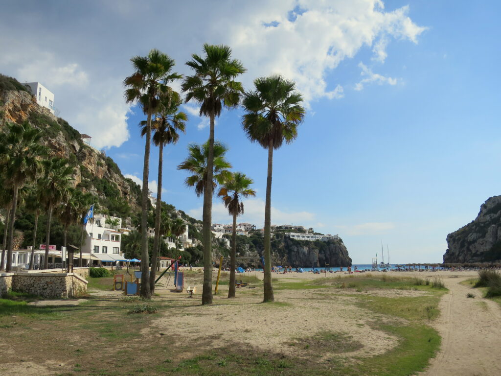 swing sets in Cala en Porter