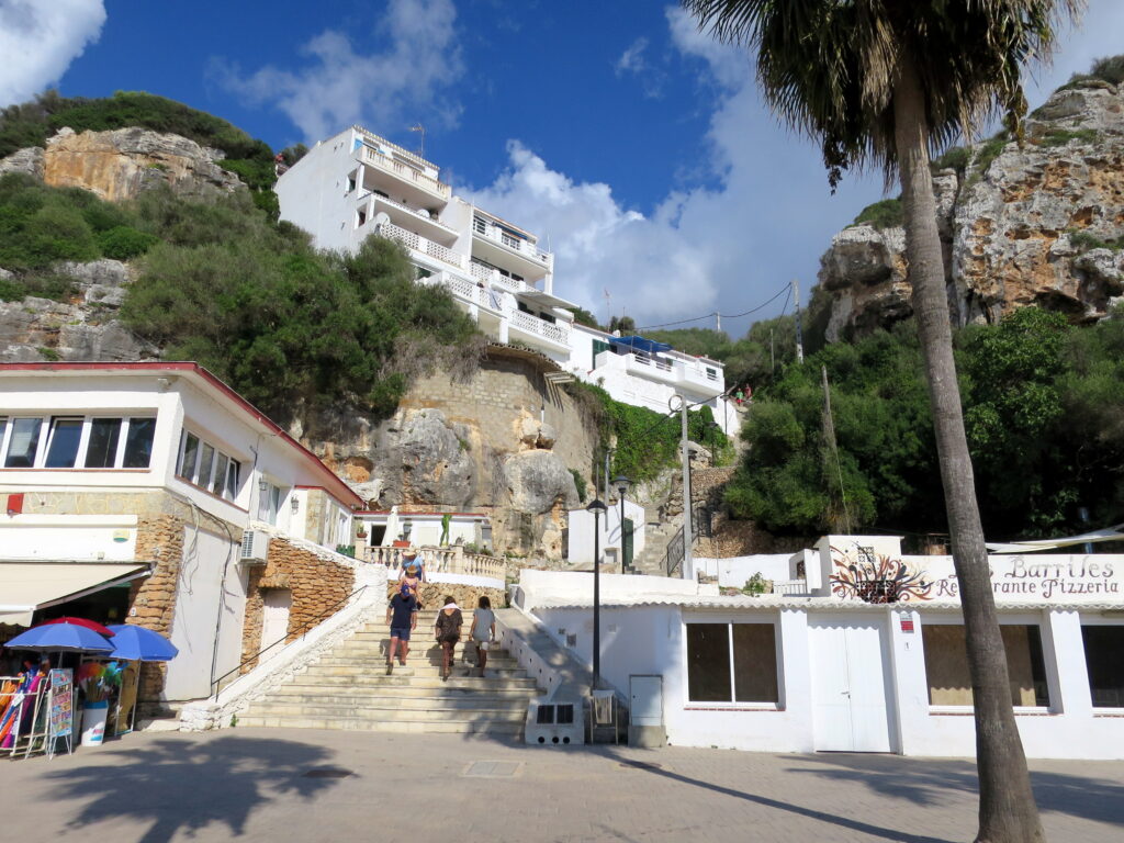 services in Cala en Porter