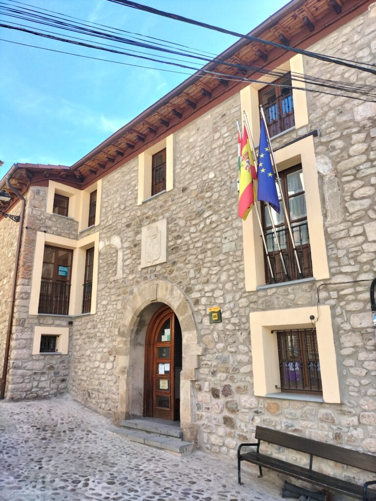villoslada de cameros Town Hall