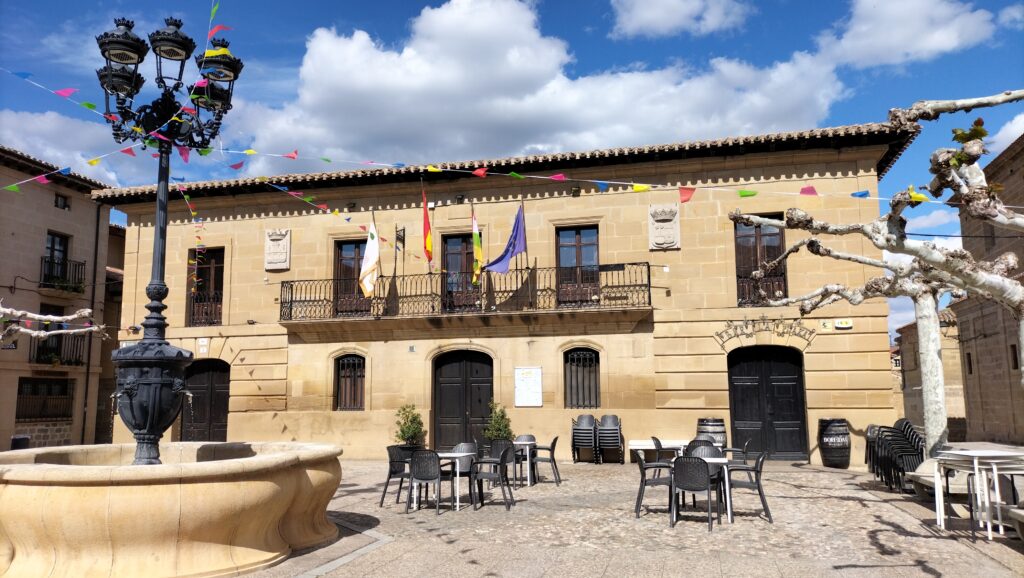 town hall cuzcurrita