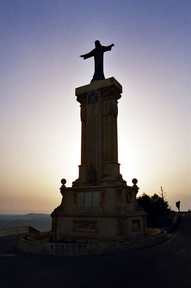 statue of Jesus in Montetoro