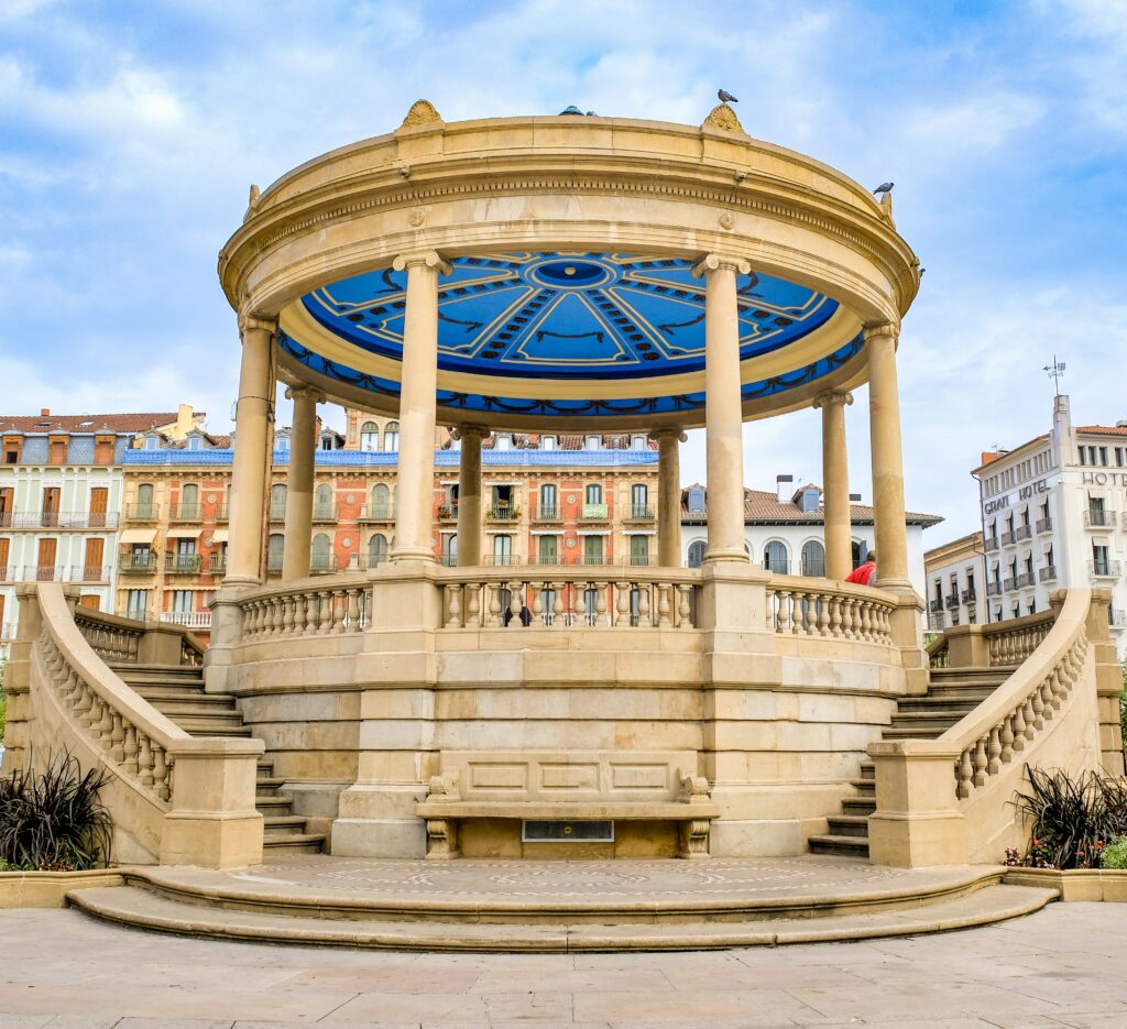 plaza del castillo pamplona