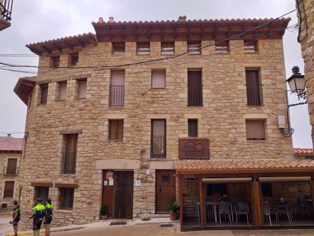 hostal puertomingalvo