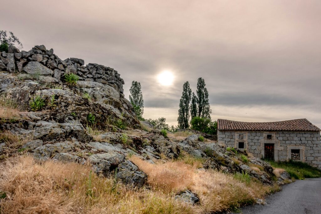 stone houses in Ávila