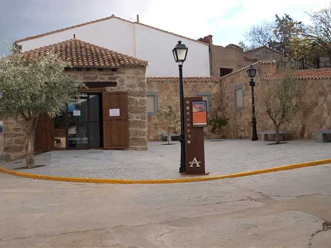 Chapel of Vera Cruz or of the Jews