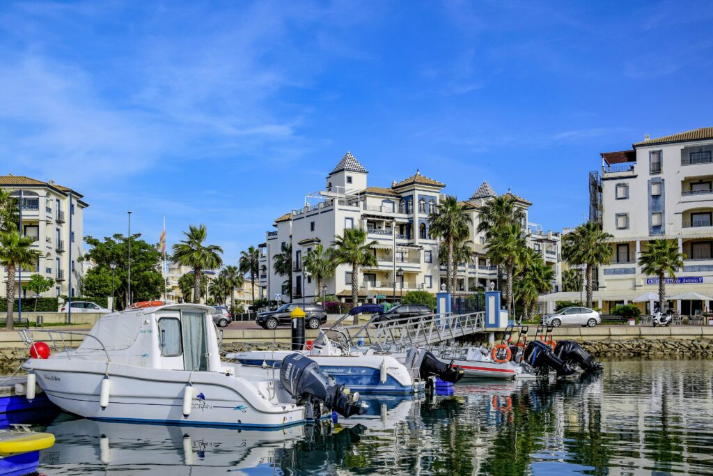puerto isla cristina