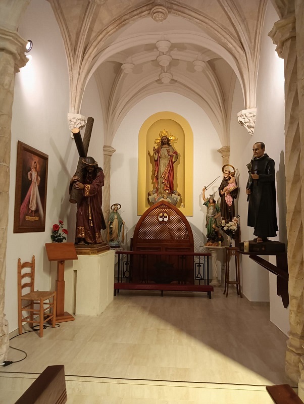 imagenes religiosas en la Iglesia Parroquial de San Martín de Tours