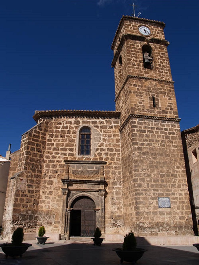 Iglesia de la Asunción en letur