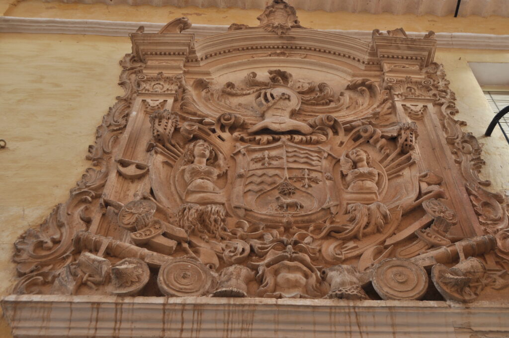 escudo de armas en chinchilla