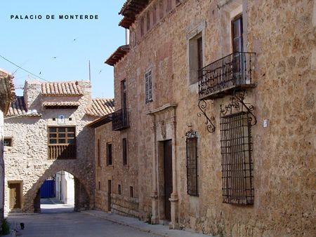 Monterde Sarrion House