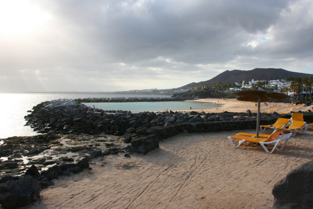 playa flamingo en playa blanca